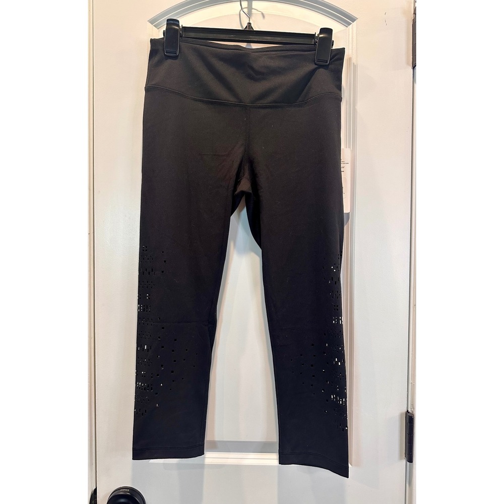Yogalicious Leggings Women Medium Black NEW Laser Cut Crop CY66280 Activewear